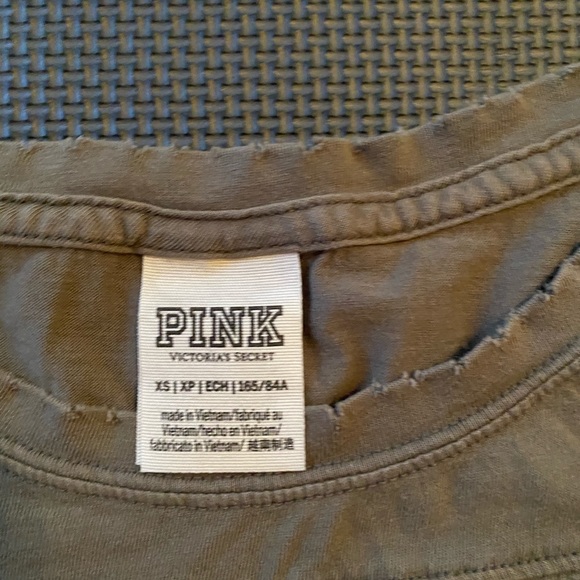 Pink crop top - Picture 2 of 2